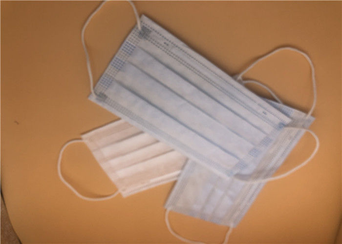 O nariz resistente fluido sem fiapos da máscara cirúrgica de 3 dobras protege Breathability alto